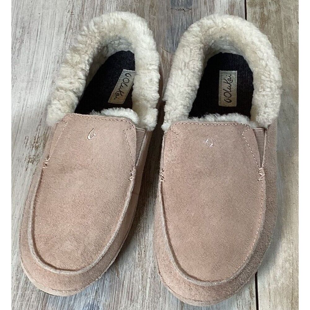 Olukai Ku'una Women's Size 9 Leather Slippers Light Pink Hawaii Sheep Skin Lined